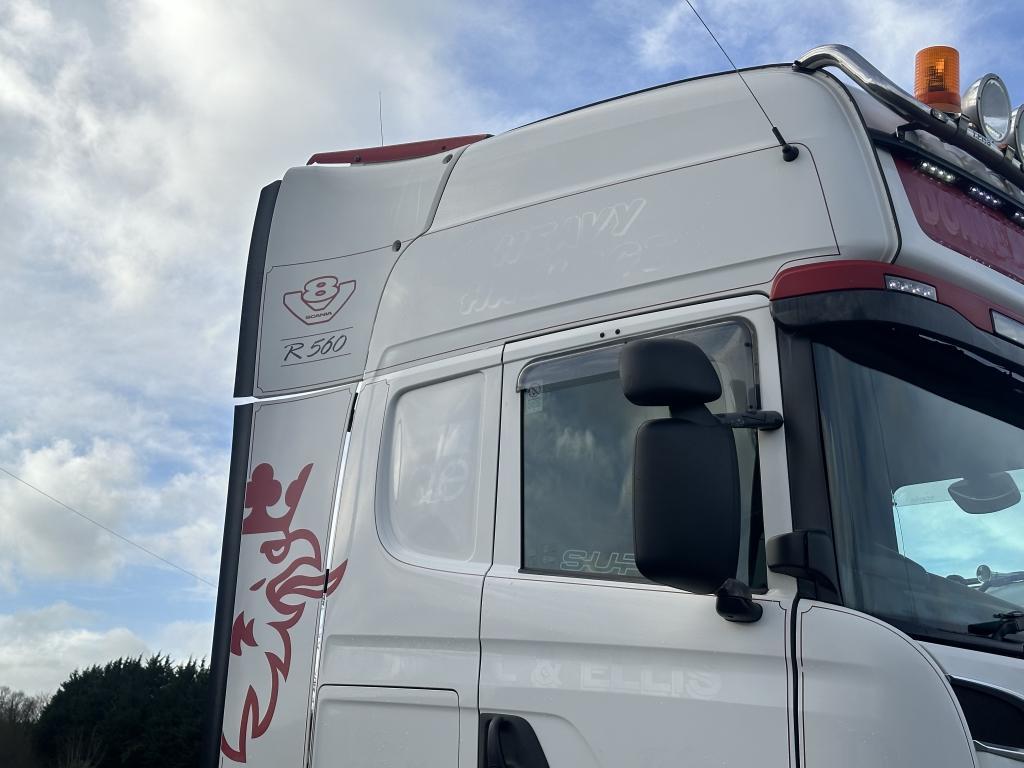 Scania R560 STREAMLINE 6X2 TWIN WHEEL TAG - Image 12
