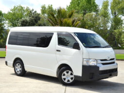 Toyota Hiace 2018 Van Used full