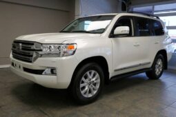 Toyota Land Cruiser 2019 SUV Used full