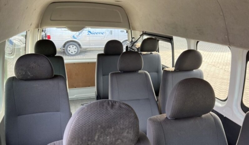 Toyota Hiace 2016 Van Used full