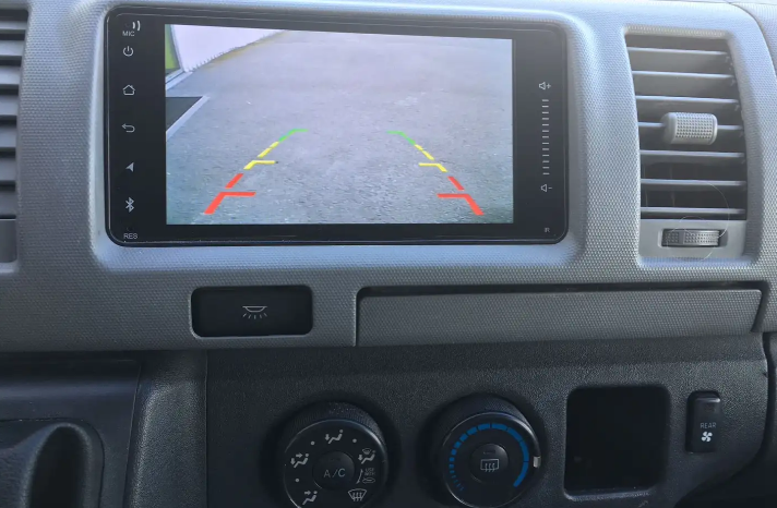 Toyota Hiace 2016 Bus Used full