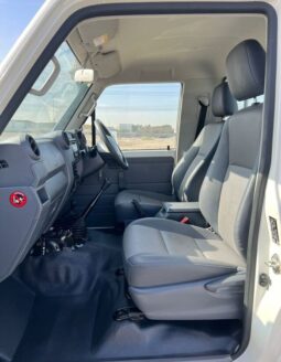 Toyota Land Cruiser 2020 Pickup Truck Used full