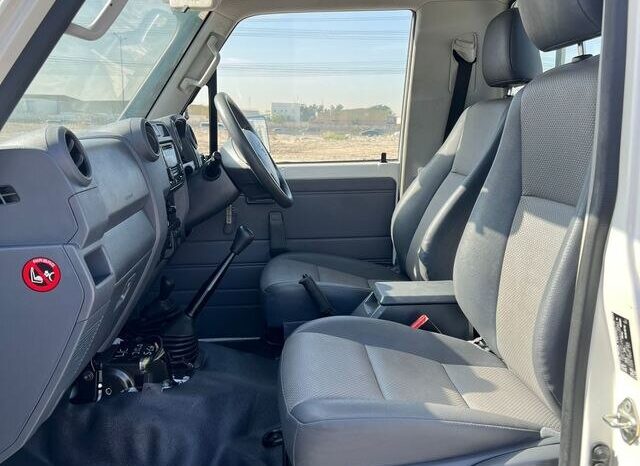 Toyota Land Cruiser 2020 Pickup Truck Used full