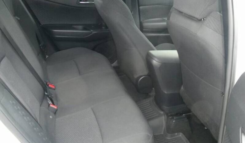 Toyota C-HR 2018 SUV Used full