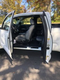 Toyota Tacoma 2017 Pickup Truck Used full