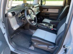 Toyota FJ Cruiser 2013 SUV Used full