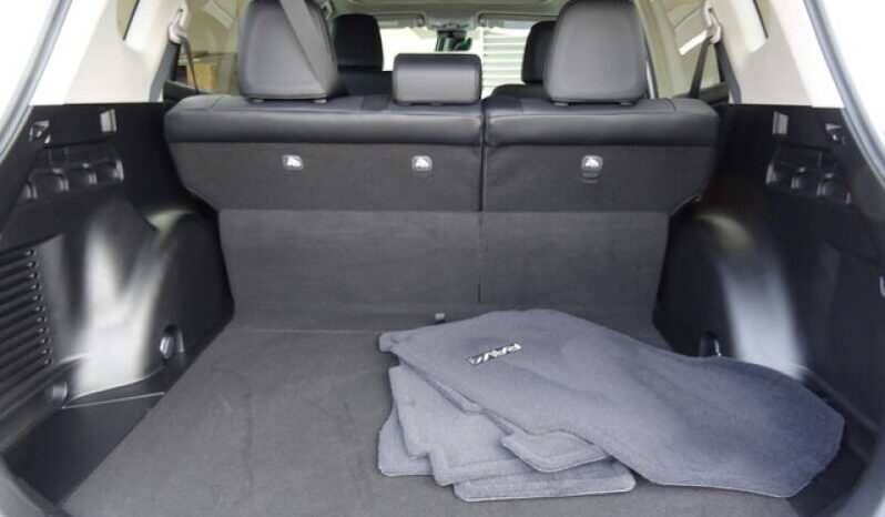 Toyota RAV4 2018 SUV Used full