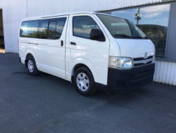 Toyota Hiace 2016 Bus Used full