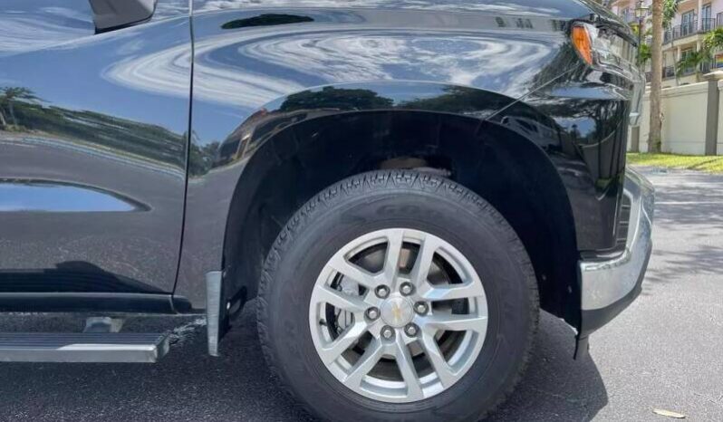 Chevrolet Silverado 1500 2021 Pickup Truck Used full