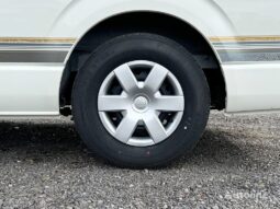 Toyota Hiace 2018 Van full