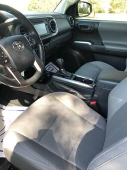 Toyota Tacoma 2017 Pickup Truck Used full