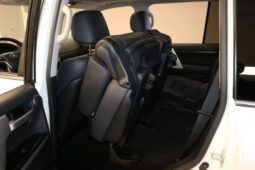 Toyota Land Cruiser 2019 SUV Used full