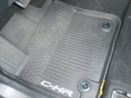 Toyota C-HR 2018 SUV Used full