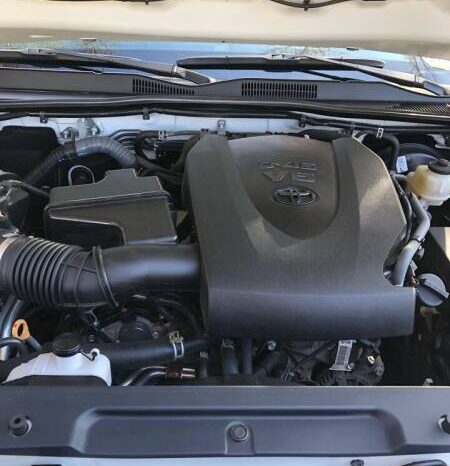 Toyota Tacoma 2017 Pickup Truck Used full