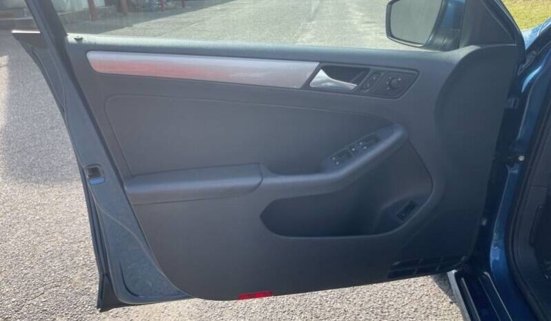 Volkswagen Jetta 2017 Sedan Used full