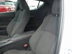 Toyota C-HR 2018 SUV Used full