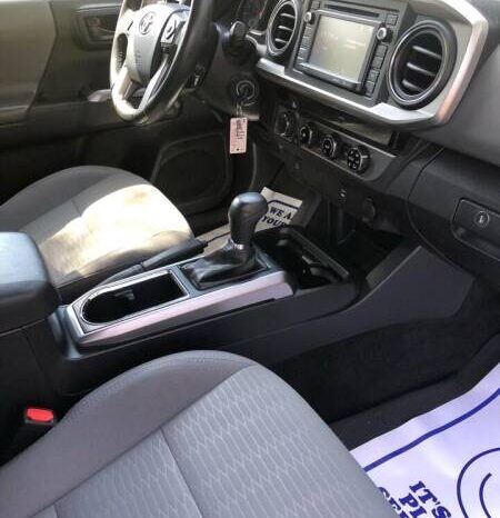 Toyota Tacoma 2017 Pickup Truck Used full