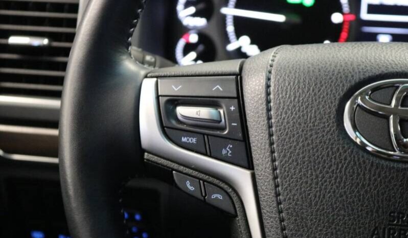 Toyota Land Cruiser 2019 SUV Used full