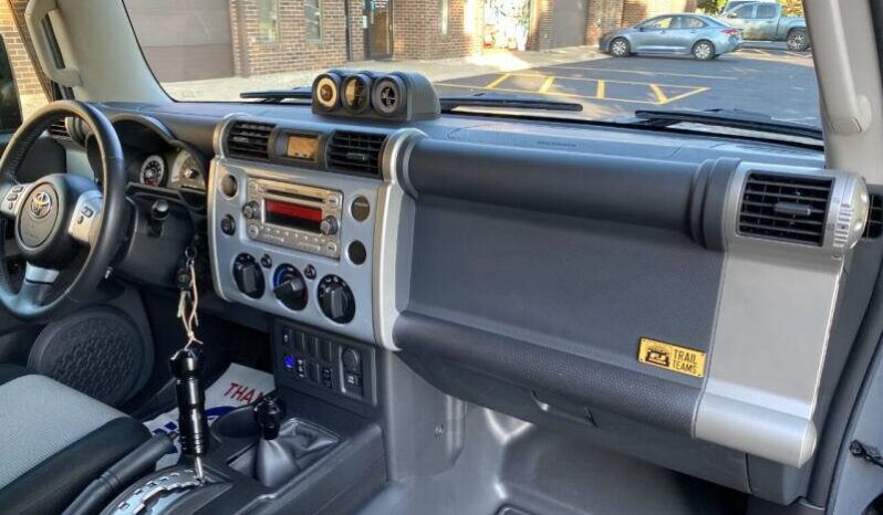 Toyota FJ Cruiser 2013 SUV Used full