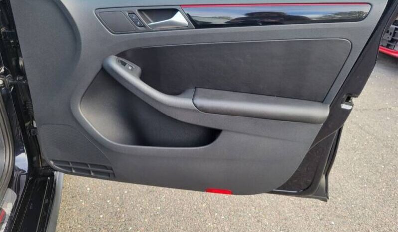 Volkswagen Jetta 2017 Sedan Used full