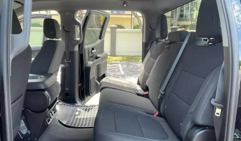 Chevrolet Silverado 1500 2021 Pickup Truck Used full