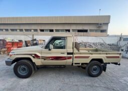 Toyota Land Cruiser 2017 Pickup Truck Used full