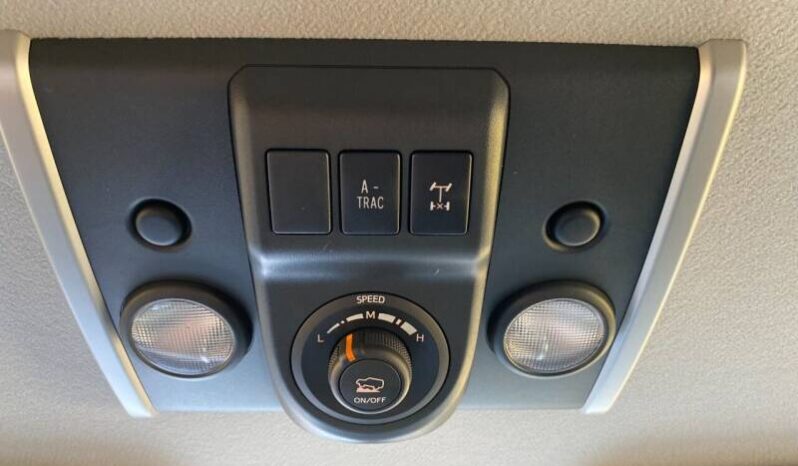 Toyota FJ Cruiser 2013 SUV Used full