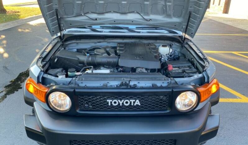 Toyota FJ Cruiser 2013 SUV Used full