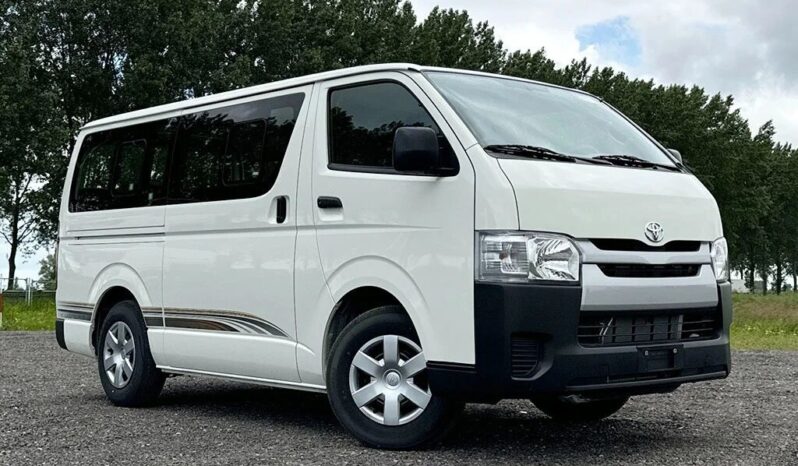 Toyota Hiace 2018 Van