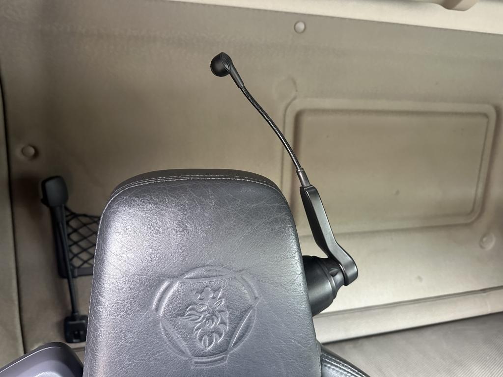 Scania R560 STREAMLINE 6X2 TWIN WHEEL TAG - Image 7