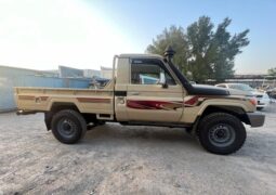 Toyota Land Cruiser 2017 Pickup Truck Used full