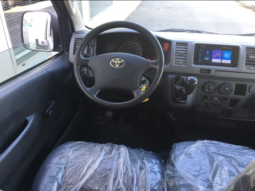 Toyota Hiace 2016 Bus Used full
