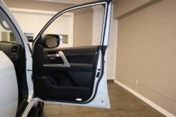 Toyota Land Cruiser 2019 SUV Used full