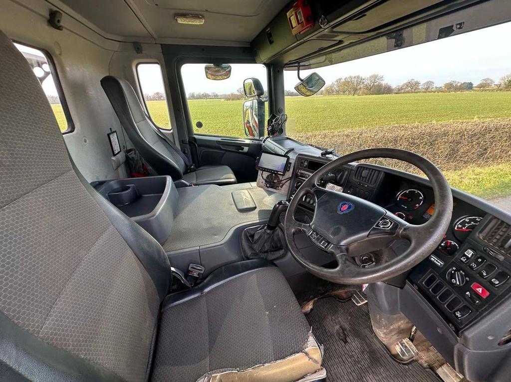 Scania P Series P400 8 X 4 Steel Body Tipper 12.7 - Image 2
