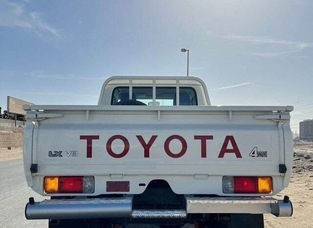 Toyota Land Cruiser 2020 Pickup Truck Used full