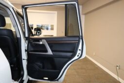 Toyota Land Cruiser 2019 SUV Used full