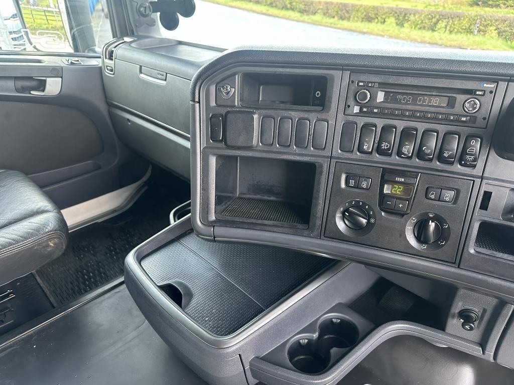 Scania R560 STREAMLINE 6X2 TWIN WHEEL TAG - Image 3
