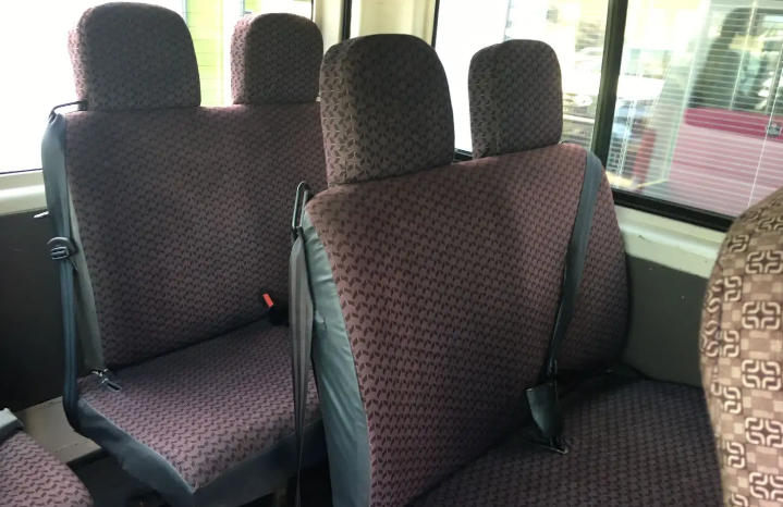 Toyota Hiace 2016 Bus Used full