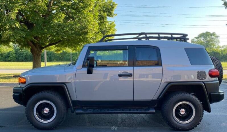 Toyota FJ Cruiser 2013 SUV Used full