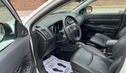 Mitsubishi RVR 2015 SUV Used full