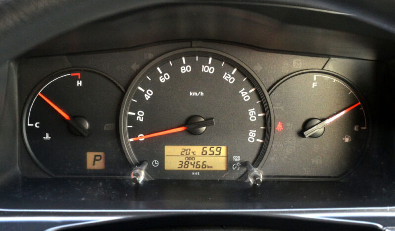 Toyota Hiace 2018 Van Used full