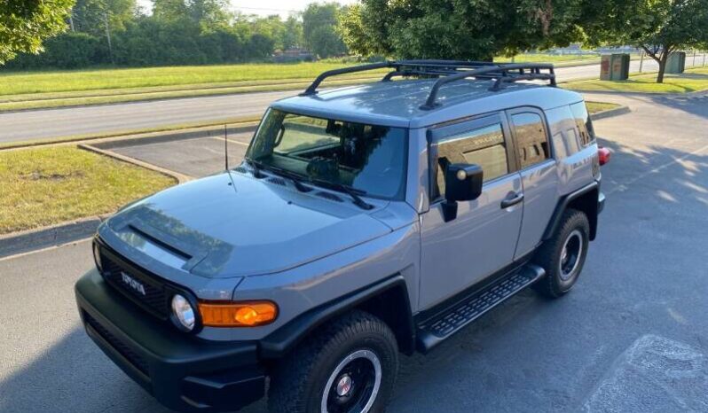 Toyota FJ Cruiser 2013 SUV Used full