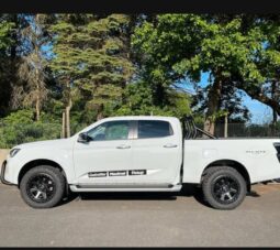 Isuzu D-Max 2023 Pickup Truck Used full