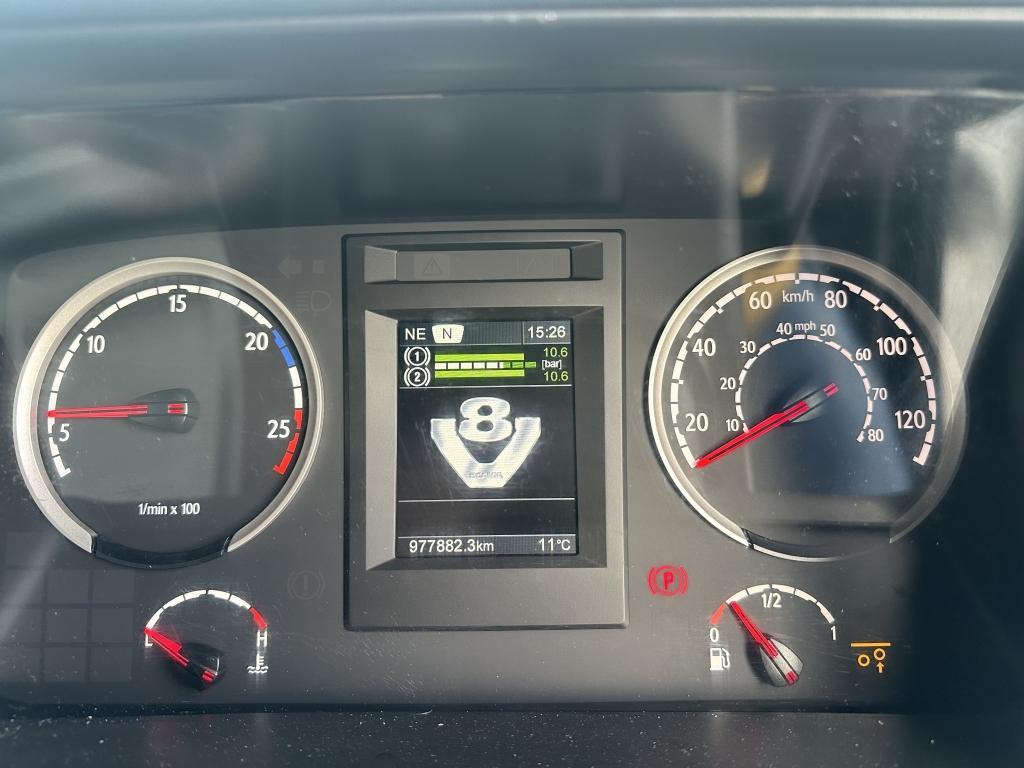 Scania R560 STREAMLINE 6X2 TWIN WHEEL TAG - Image 4