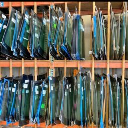 Car Windshield / Auto Glass