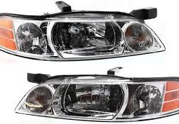Driver Side Halogen Headlight, With bulb(s)
