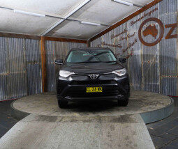 TOYOTA RAV4 GX (4×4) 2017